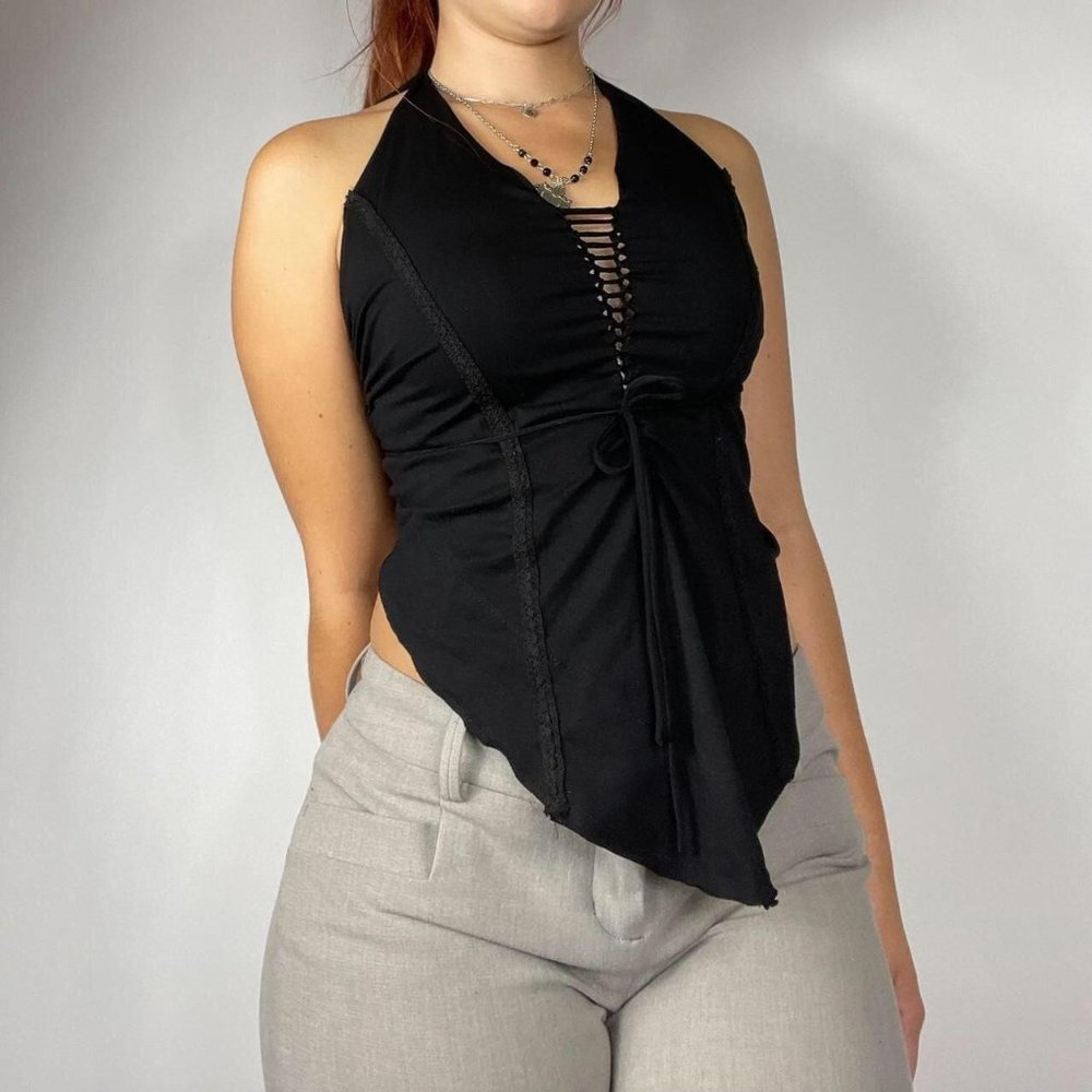 Women's Black Halter Neck Sleeveless Hook & Eye Crop-top